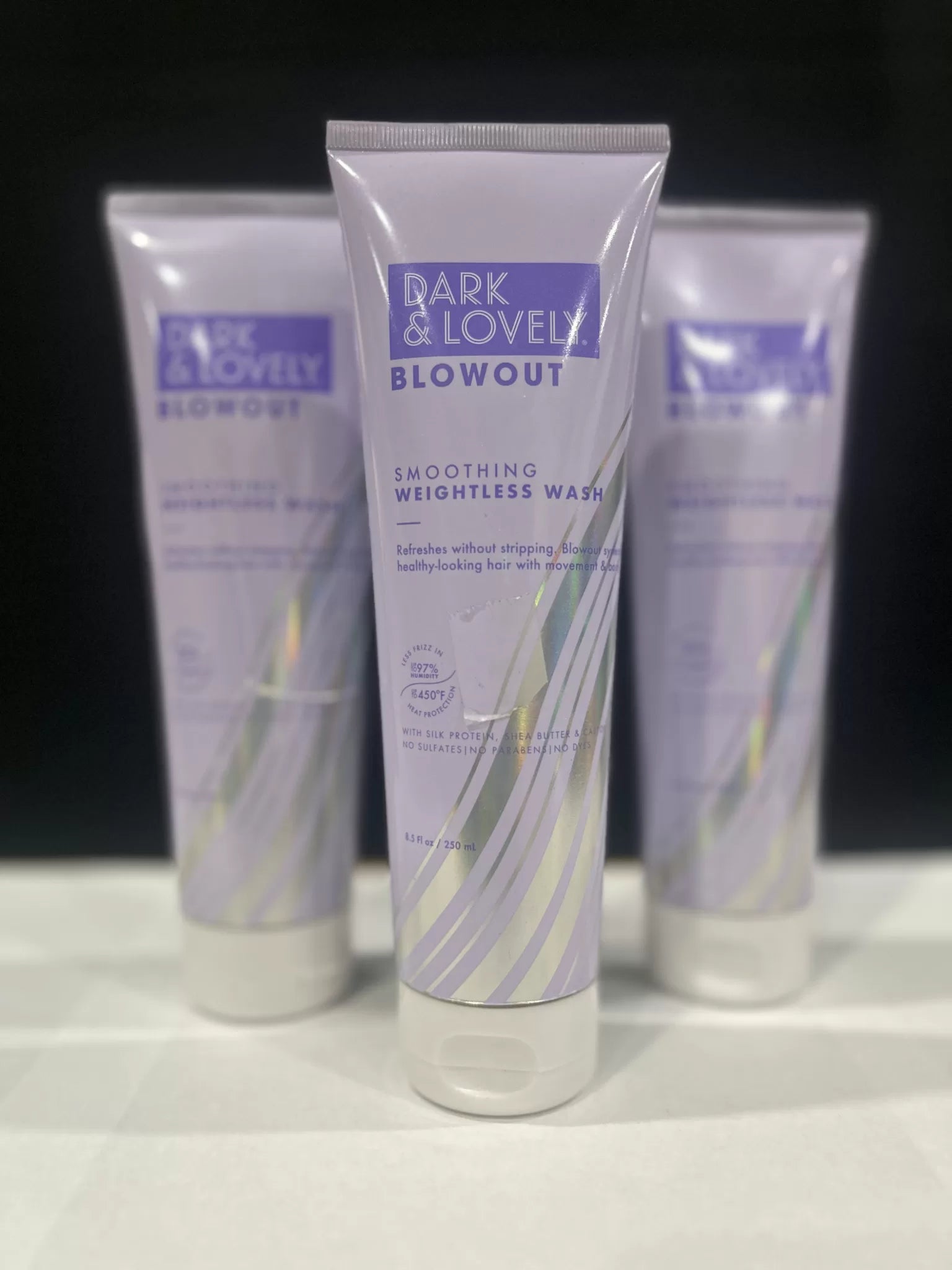 Dark & Lovely Blowout Weightless Wash Shampoo – 8.5 fl oz